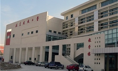福澤萬千學(xué)子，碧淶學(xué)?？諝庠礋崴畽C(jī)成校園熱水新選擇